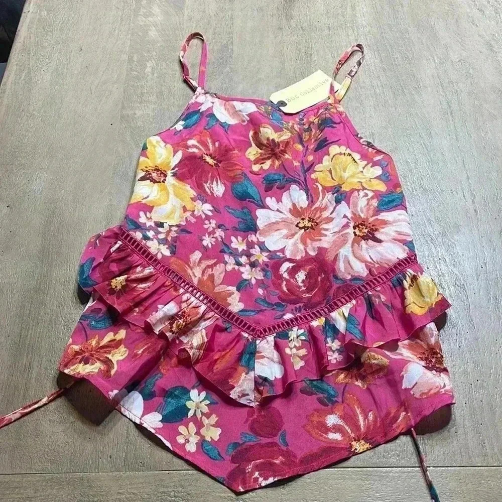 B*O*G Collective blouse, floral with ruffled bottom, Size XS